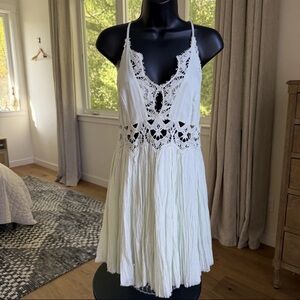 Free People FP One Ilektra Lace Mini Slip Dress Women’s M Mint Green Boho Flowy